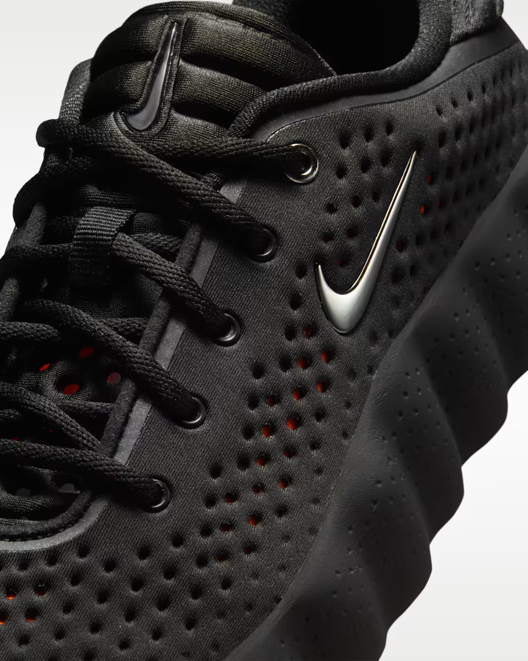Nike Mind 002
